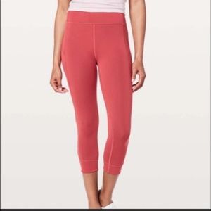 Lululemon In Movement Crop EUC!!